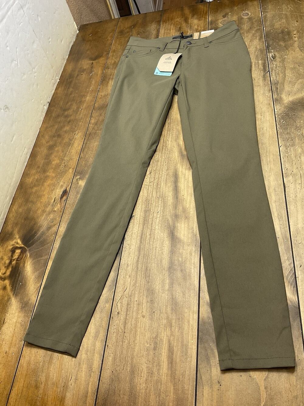 prAna Women’s Pants Briann Slate Green Stretch Hiking Size 4 NWT